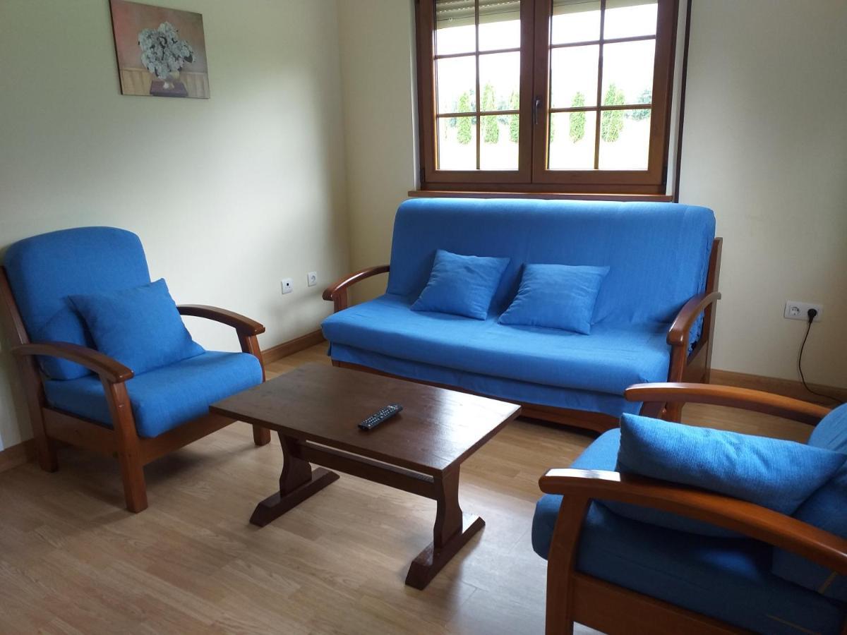 Apartamentos Turisticos La Senra Кастропол Екстериор снимка